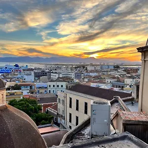 Centro Storico Via Manno Appartamento