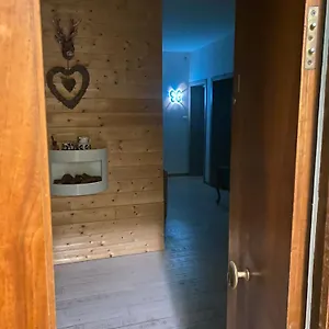 Affittacamere Residenza Delle Farfalle-tripla Con Bagno Privato E Matrimoniale Con Bagno Condiviso