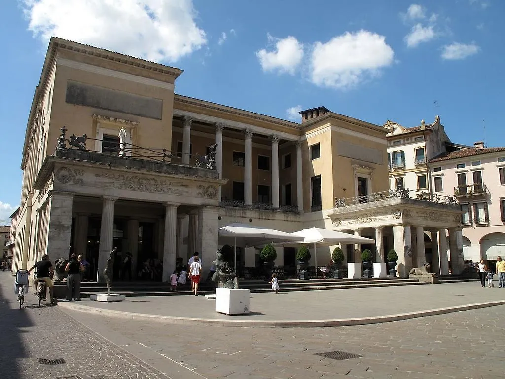 ** Hotel Albergo Junior Padova Italia